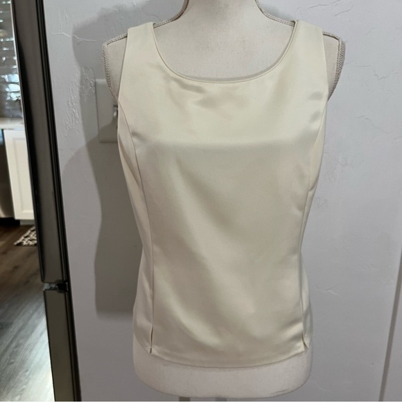 Amanda Smith Cream Suit Shell 8 - Picture 1 of 10